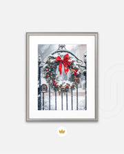 Snowy Holiday Wreath